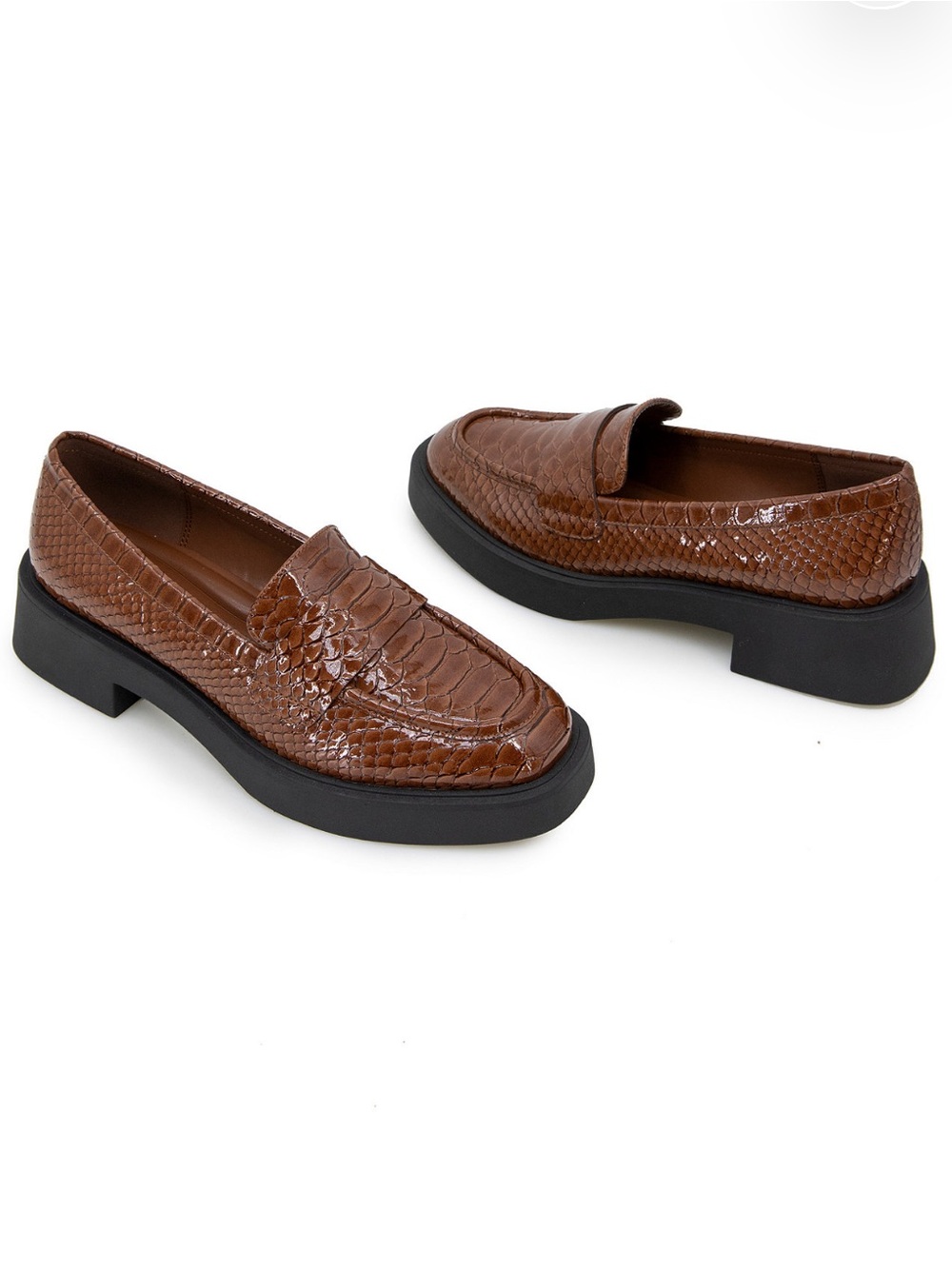 Kenneth Cole Reaction Surrey Loafers size: 6